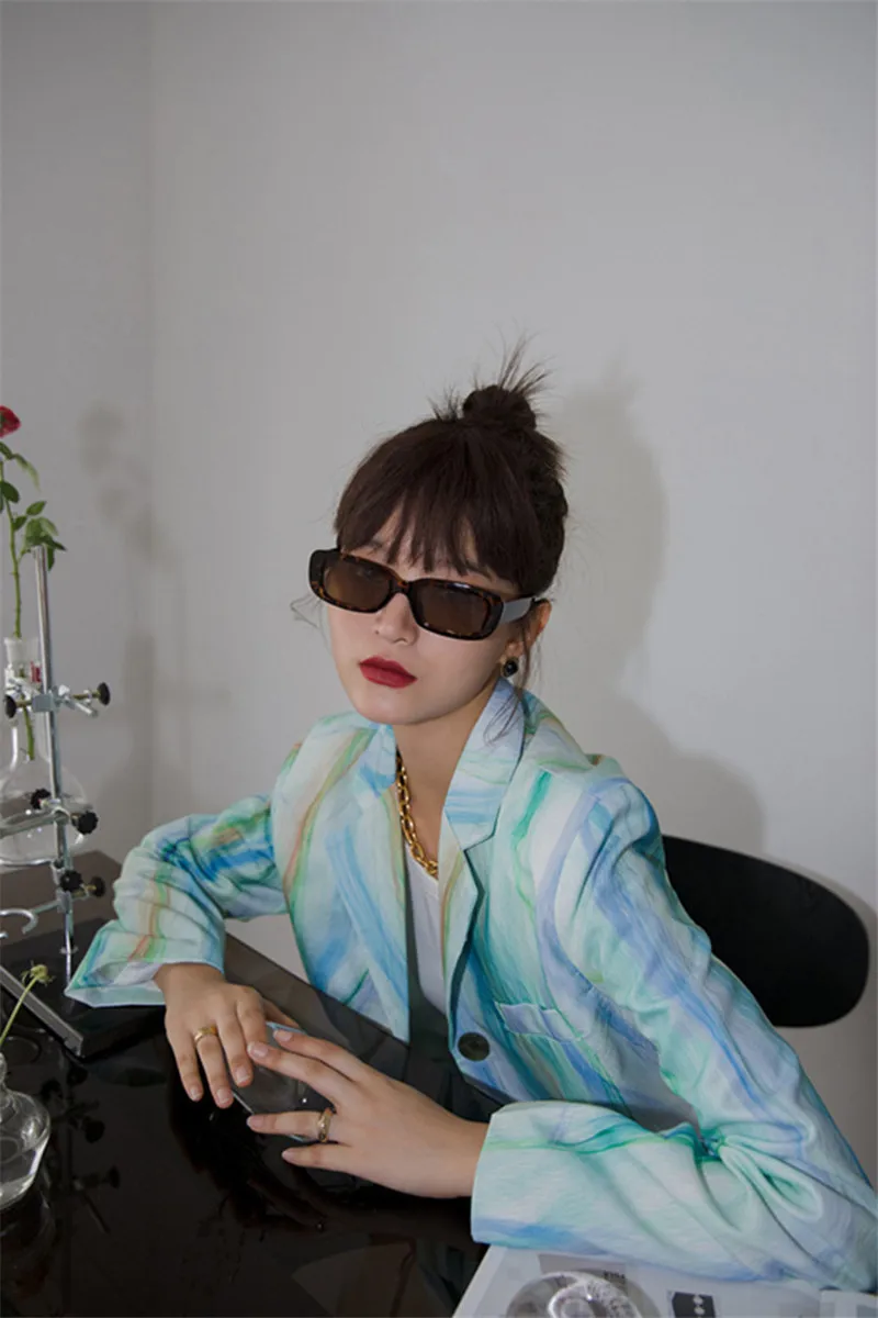 Blazer Image 8
