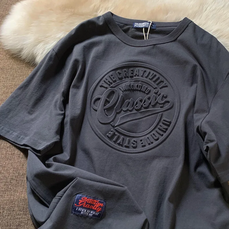 Vintage 3D Print T-Shirt Quality Construction