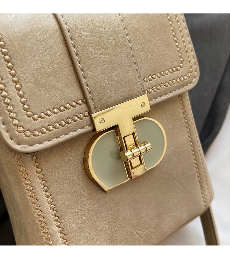 Popular Box Small Square for Women's 2023 Autumn New High Quality Crossbody Fashion Versatile One Shoulder Handheld Bag_voghion.com