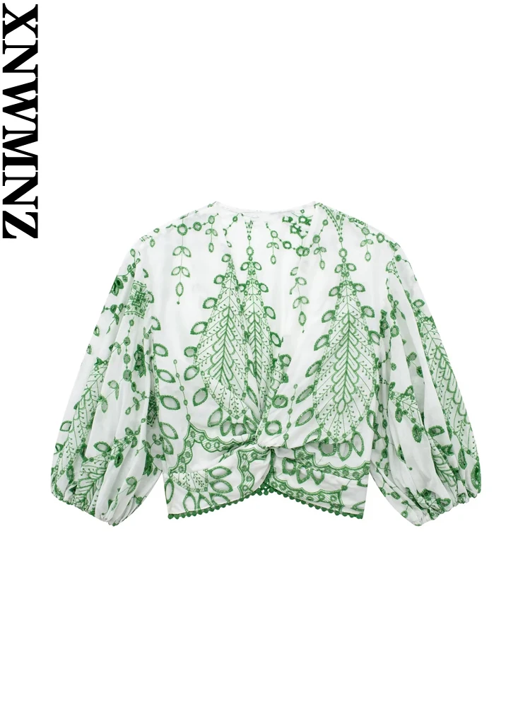 

XNWMNZ Women's Fashion 2023 Crop Embroidered V-neck Top or Mid Waist Zipper Shorts High Street Female Chic Two Piece Set