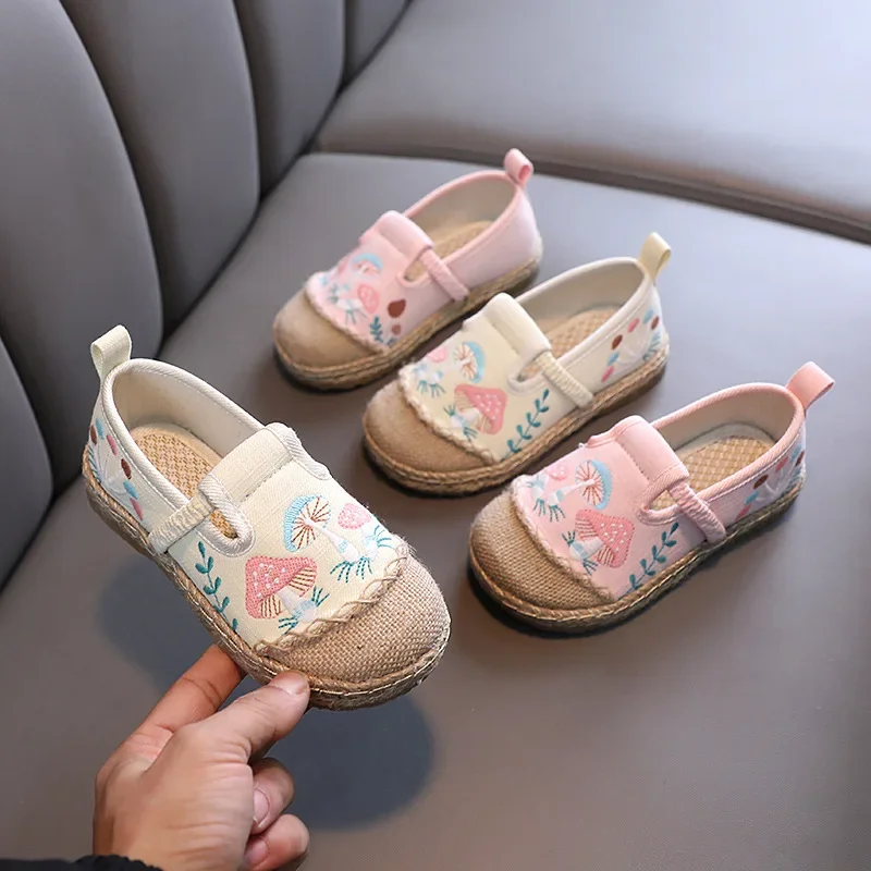 New Children's Chinese Embroidered Shoes Women's Linen Straw Woven Low Heel Canvas Shoes Spring Student Series Single Shoes