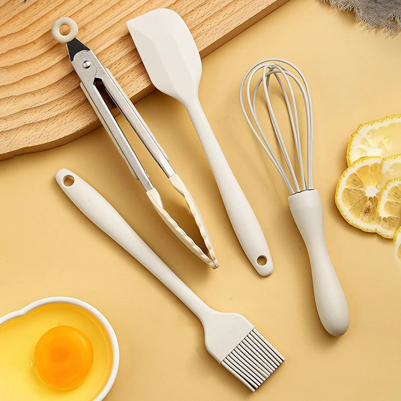 Food Grade Egg Beater Mini Food Clip Silicone Mini Baking Tool 4-piece Set Baking Scraper Oil Brush Cooking Tool Set