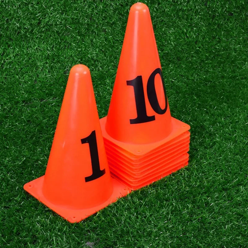 테이블축구 효과적인 축구 훈련을 위한 마커 장애물과 사인 버킷 스타디움 마킹 도구, 민첩성 향상을 위한 축구 훈련용 메이커, 버킷 트래픽 콘, 6개 11 축구 훈련 사인 버킷 번호 축구 사인 콘, 축구 로드 플랫 연습 콘, 민첩성 훈련 마커 컵, 10 개