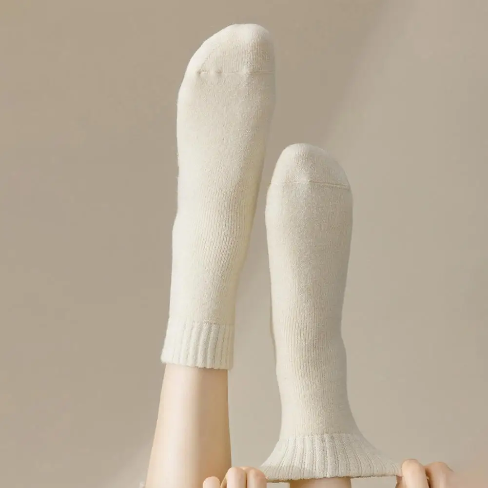 

Эластичные носки женские зимние плюшевые носки средней длины спортивные носки с высокой эластичностью Нескользящие функции теплые комфортные супер мягкие