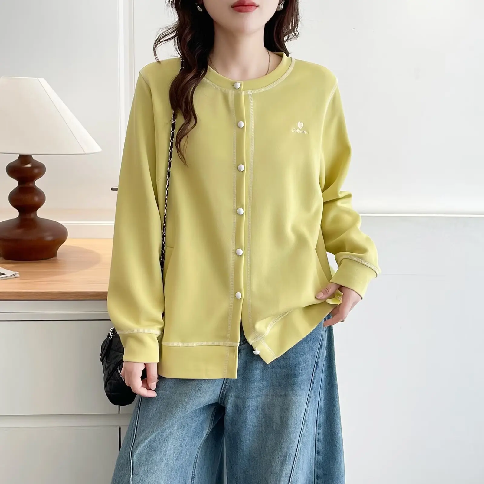 Fashion Plus Size Women's Jacket Autumn New Style Stylish Embroidered Small Heart Long Sleeve Baseball Uniform 992