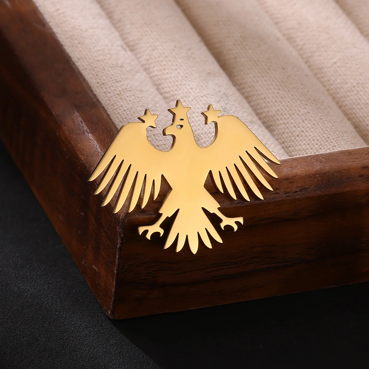 Gold Punk Eagle Brooch Jewelry