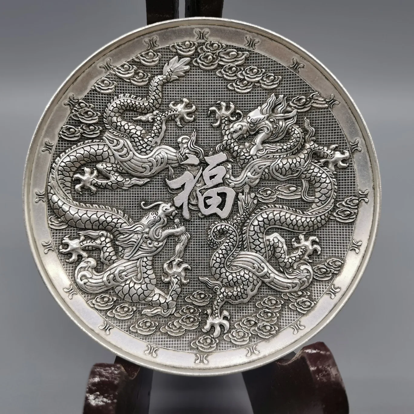

Decoration Dish Plate Dragon Statue Embossed Dragon Pattern Decorative Statue Feng Shui Town House Disc Ornament