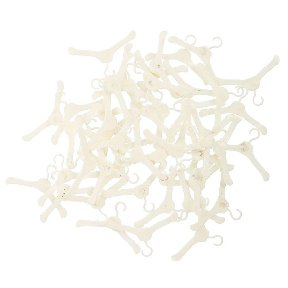 

Вешалка для одежды, 100 шт., вешалка для одежды маленького мини-дома, деликатная пластиковая вешалка для одежды