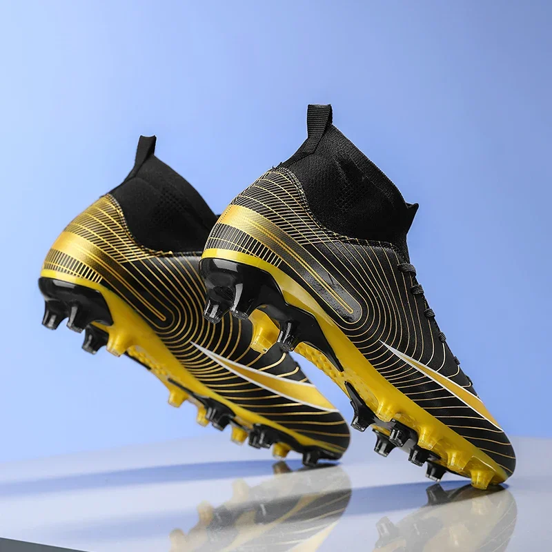 Original Men Soccer Shoes Students Training Society Sneaker Resistant Unisex Long Spikes Training Outdoor Casual Football Shoes