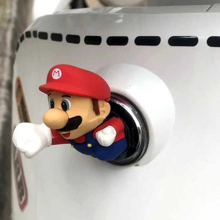thumbnail image 5 of Nuevo adorno para coche de Super Mario Bros, bonito colgante para casco de bicicleta con motor, accesorios para bicicleta, pegatinas para coche, adornos para coche de juguete, nuevo, 5 of 5