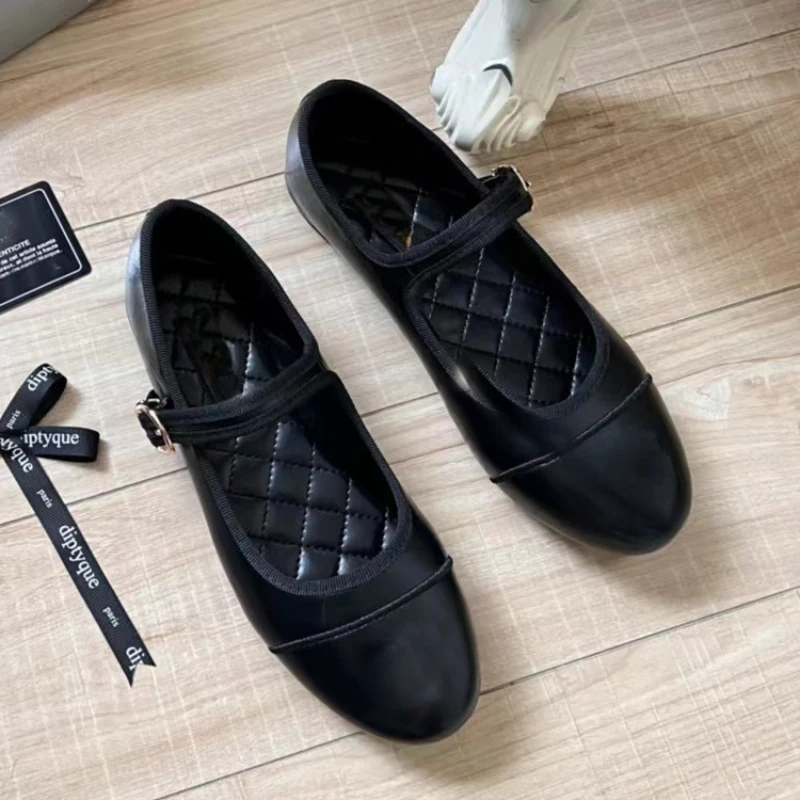 2024 Spring/Summer Leisure New Embroidered Ballet Shoes Shallow Mouth Single Shoes Lazy Flat Bottom Mary Jane Women's Shoes