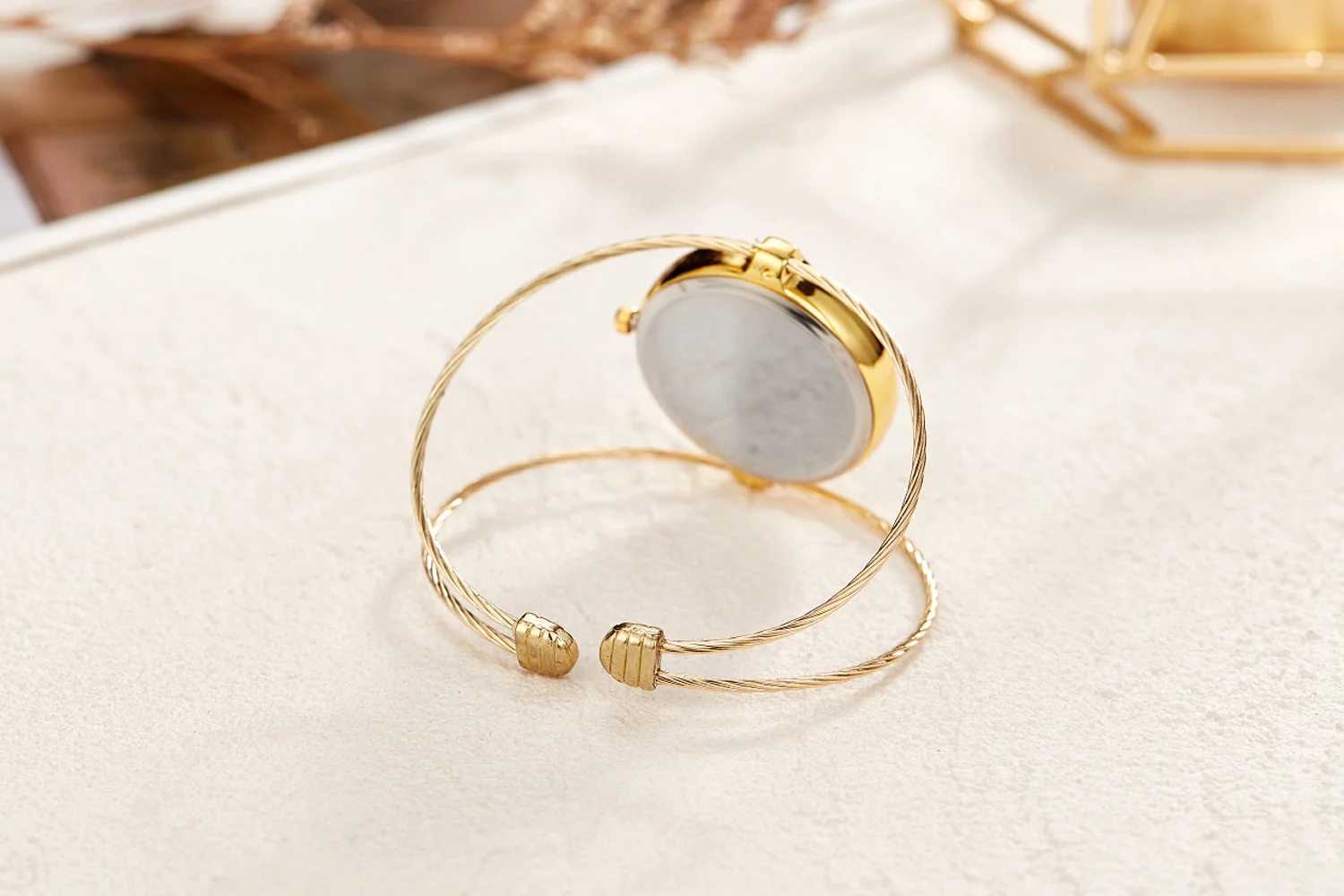 Women watches casual fashion simple girl round single steel bracelet quartz bracelet watch