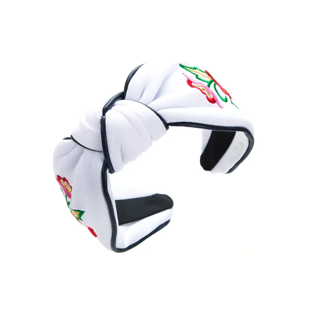 Рисунок 5 - Повязка на голову в европейском