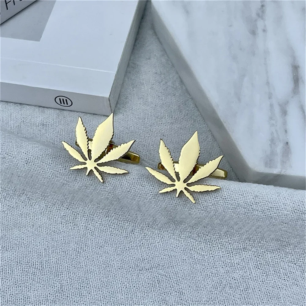 

A Pair Personality Maple Leaf Cufflinks for Men French Stainless Steel Shirt Suit Button Cufflink Accessories Father's Day Gifts