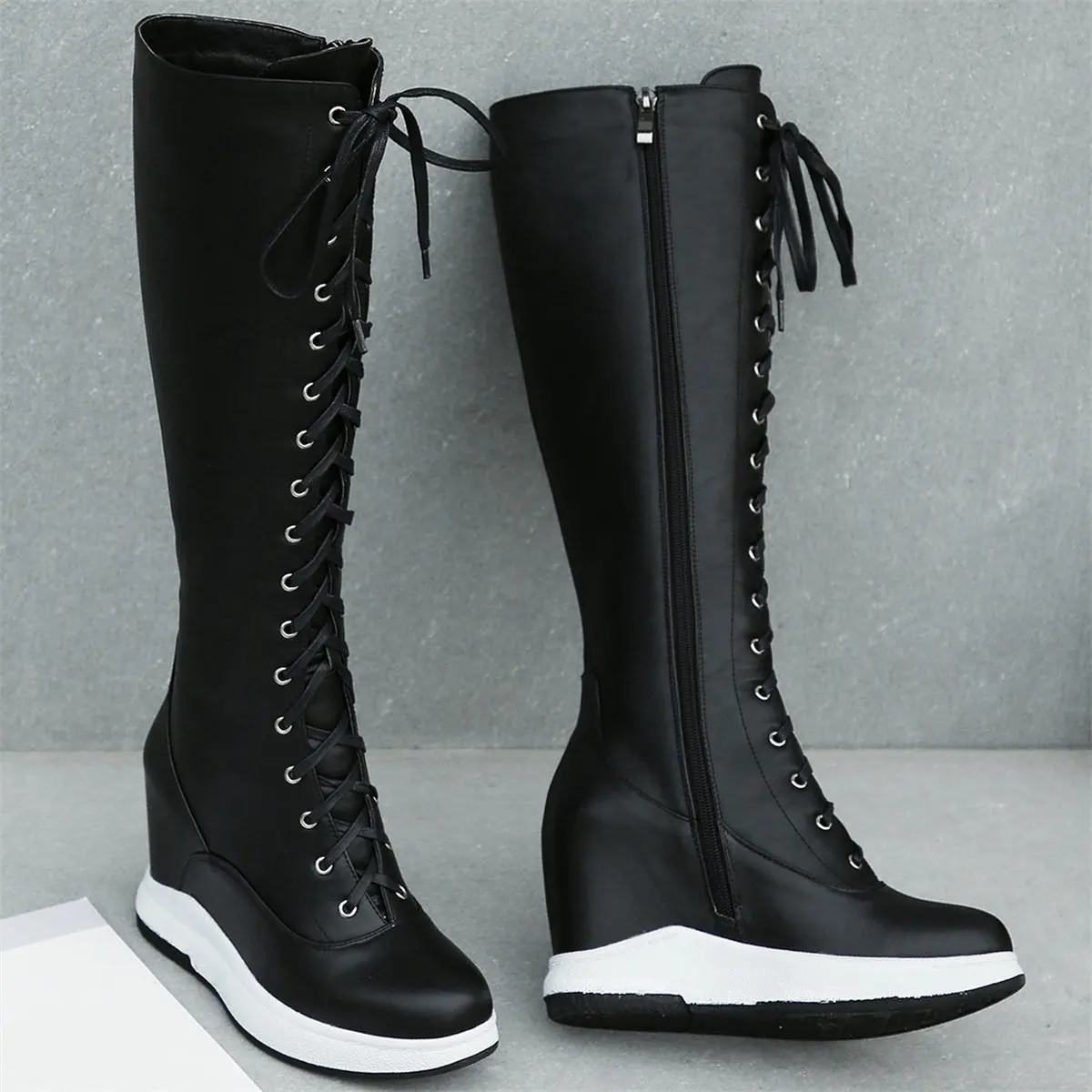 

Женские сапоги из натуральной кожи, на танкетке и высоком каблуке