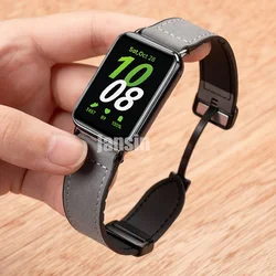 Vintage Magnetic Strap Bracelet for Samsung Galaxy Fit 3 - Replaceable Watchband (BK Gray)