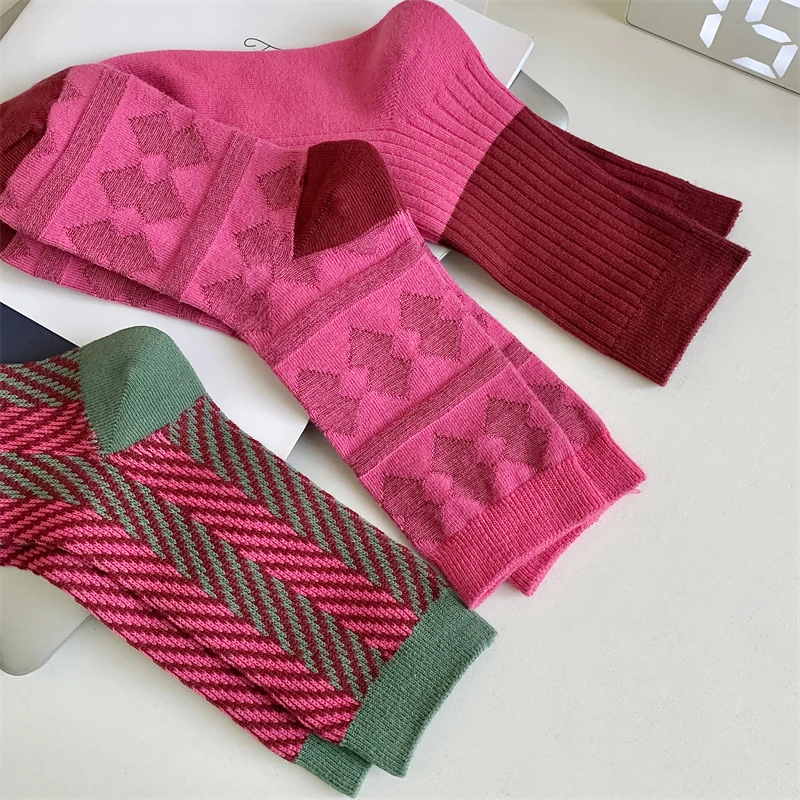 Women's Novelty Fashion Crew Socks - Absorbent & Breathable Autumn Colors