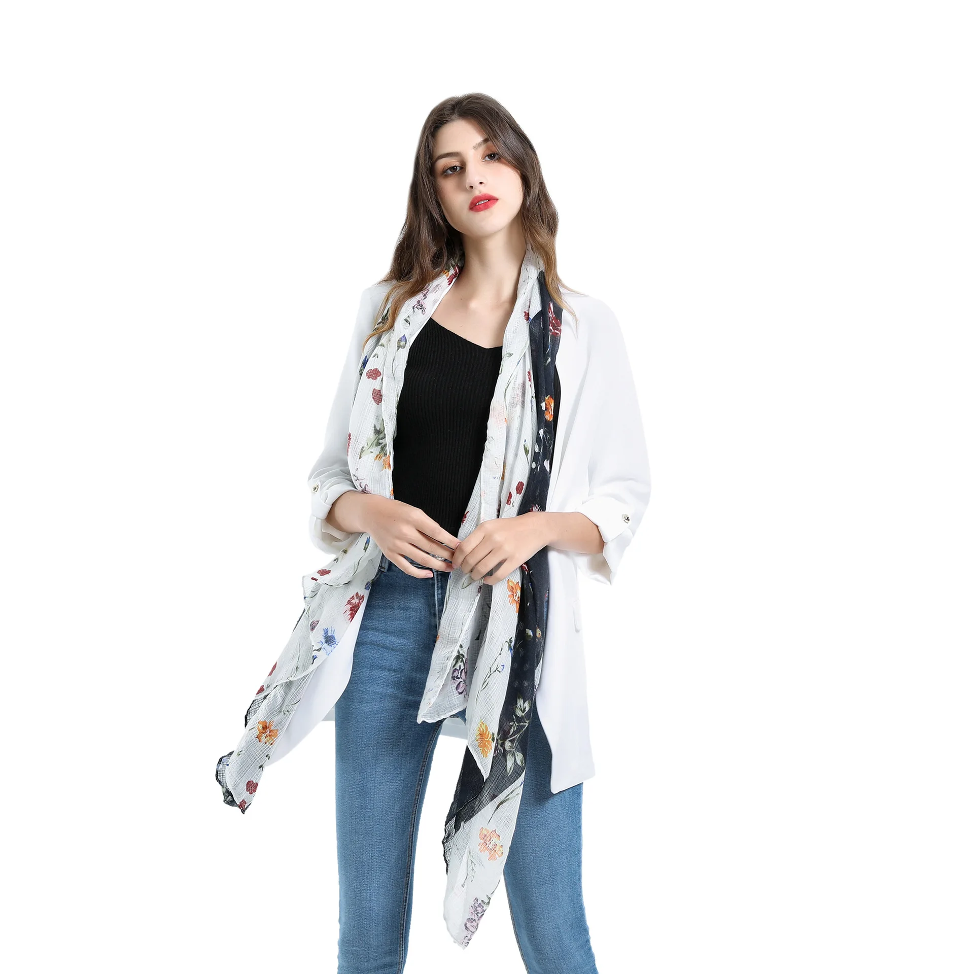 

Black And White Patchwork Floral Small Fresh Lightweight Cotton And Hemp Scarf Sunscreen Shawl