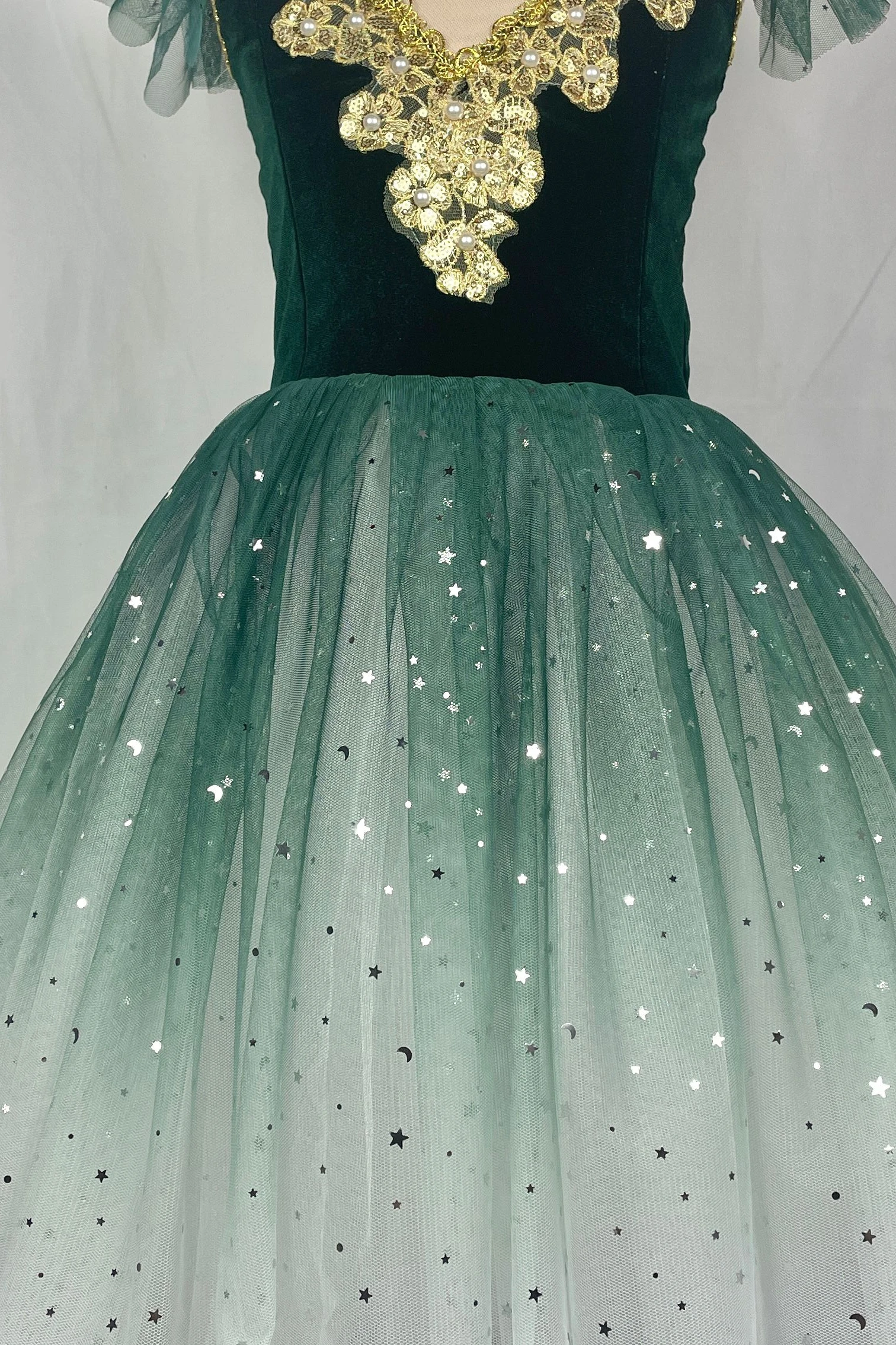 ߷  ĿƮ  巹   Ƽ   Ƿ  ߷ ǻ  ߷ Tulle