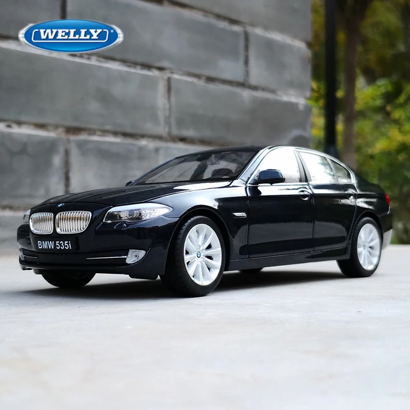 Welly 1:24 BMW 5 Series 535i Alloy Car Model Diecast Metal Toy