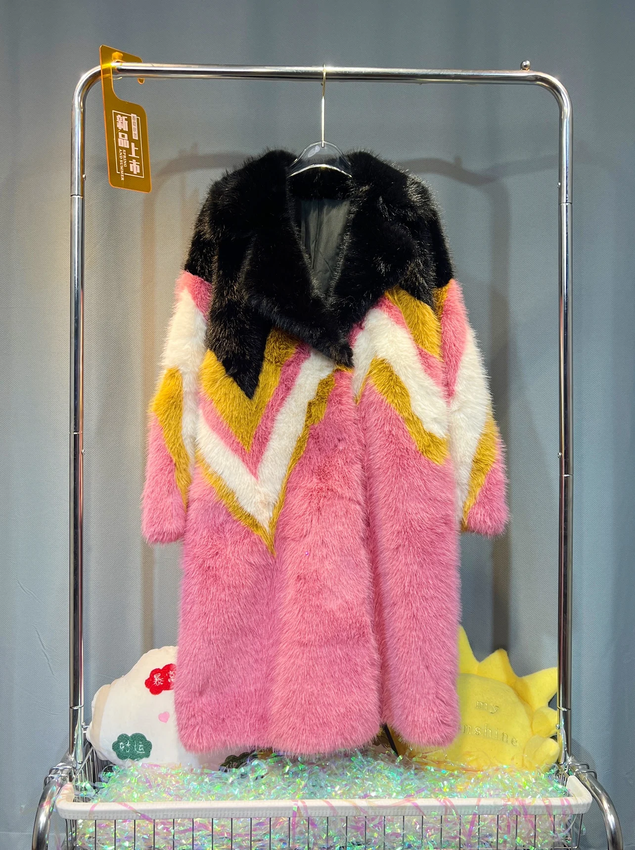 

Europe 2023 New Autumn Winter Faux Fur Overcoat for Women Contrast Color Turn-down Collar Mid-long Loose Fur Jacket Coat