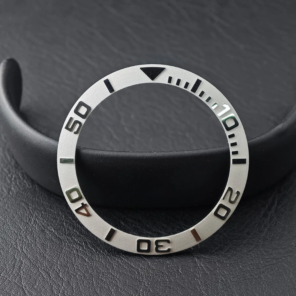 Men's Watch Replacement Bezel Insert with Tilted Ceramic and Carbon Fiber Texture
