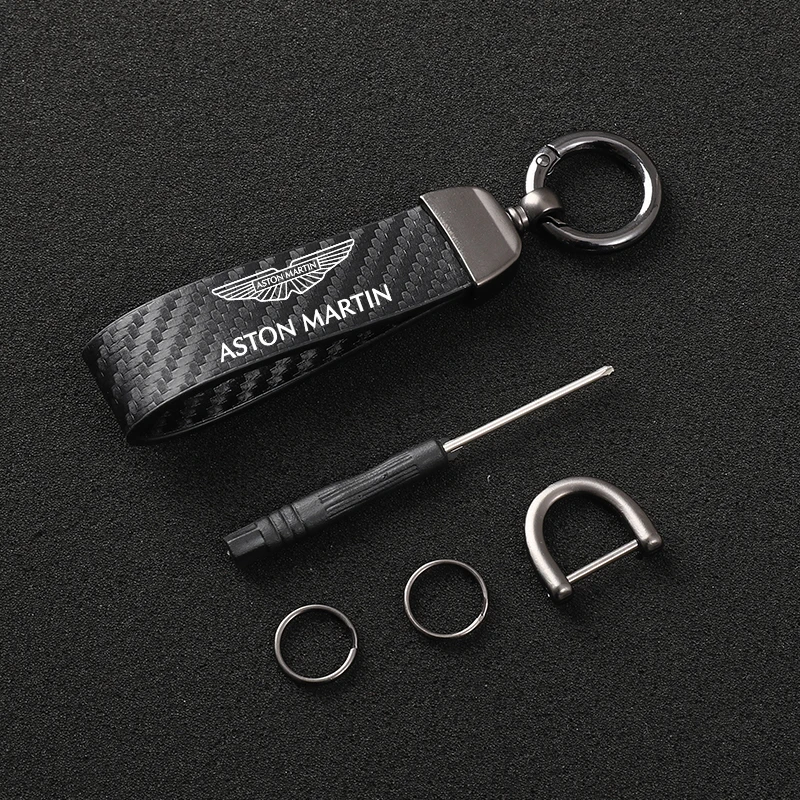 Aston Martin Premium Lederen Sleutelhanger - Zwarte uitvoering close-up