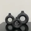 1Pcs Plastic Flat Minimalist Vase Wedding Decoration Donut Shape Flower Vase Oval Hollow Black Vases Fashion Home Living Room 6