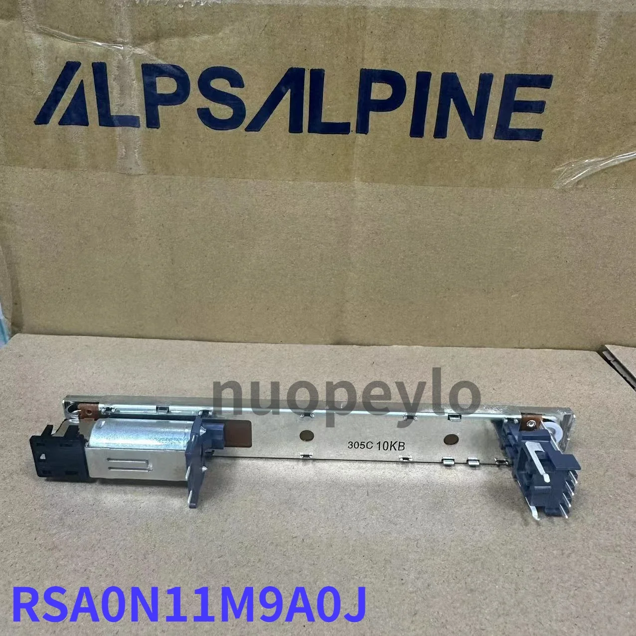 

17pcs for taiwan ALPS Electric Fader RSA0N11M9A0J for Yamaha LS9 M7CL DM1000 DM200 Mixer Potentiometer Motor-driven Master Fader