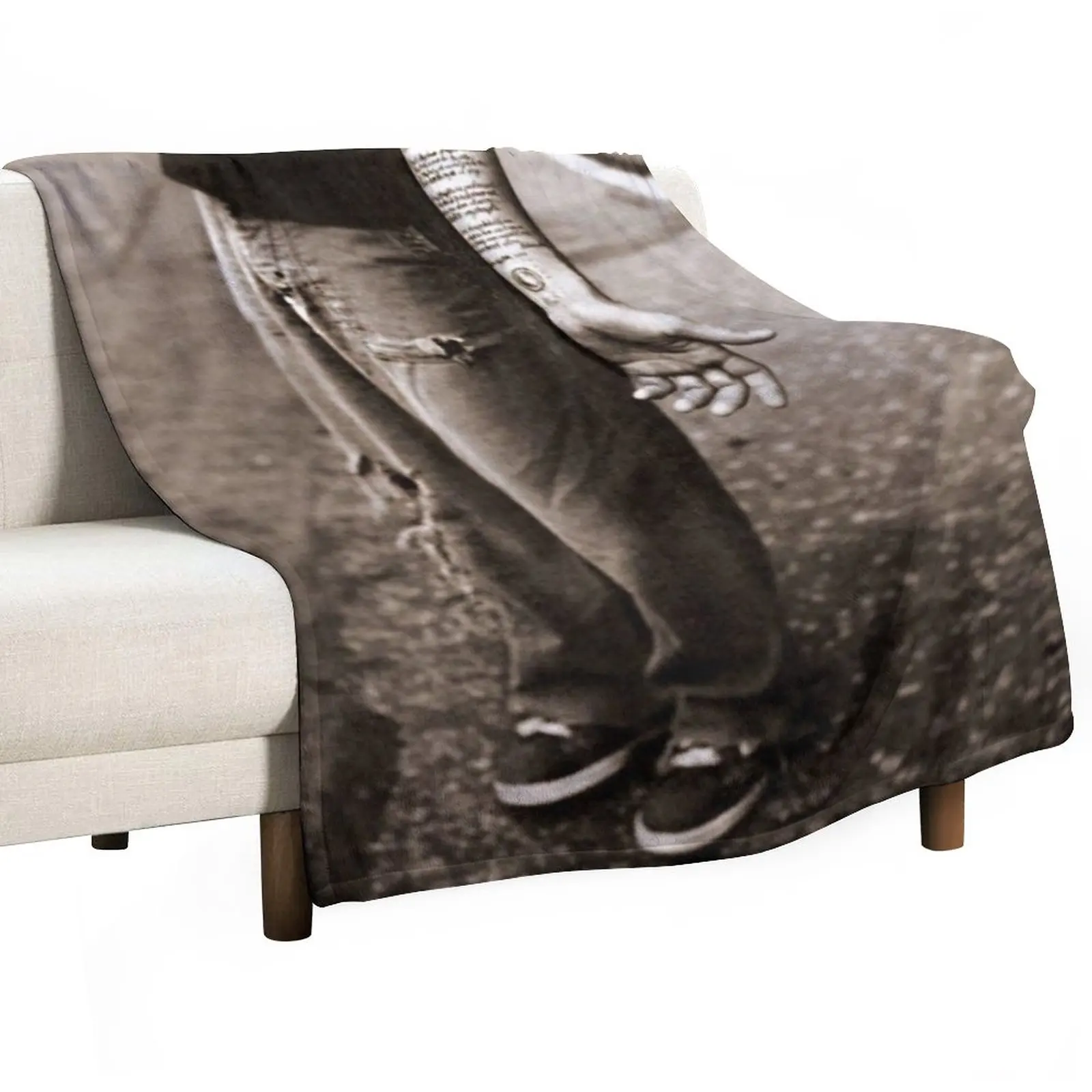 

NICO - BLIND MELON Throw Blanket Decorative Sofa Blankets Thin Blanket
