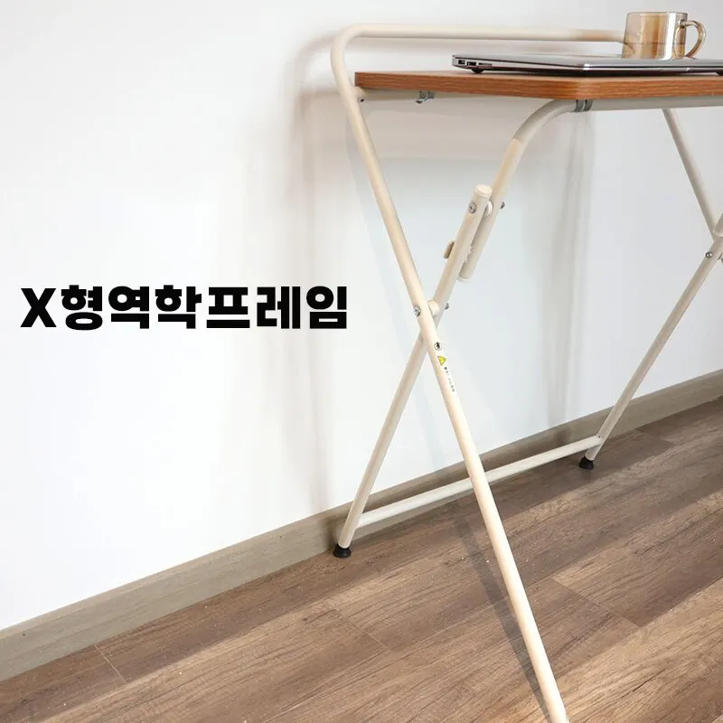 Рисунок 3 - Компьютерный стол настольный простой