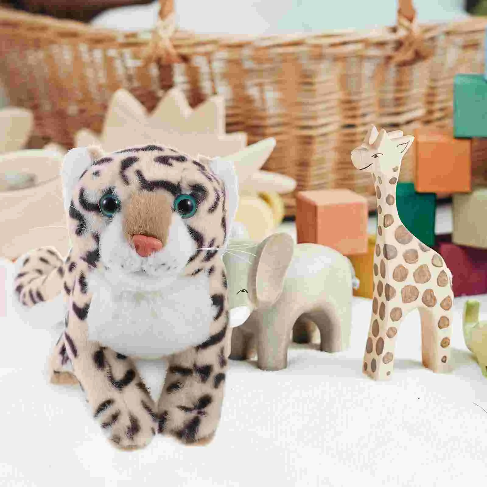 

Plush Snow Leopard Lovely Cartoon Stuffed Snow Leopard Plush Toy Cute Plush Stuffed Animal