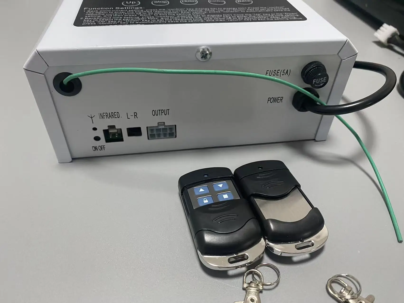 24v 컨트롤러가 장착된 고토크 59mm 200N.m DC 관형 셔터 모터