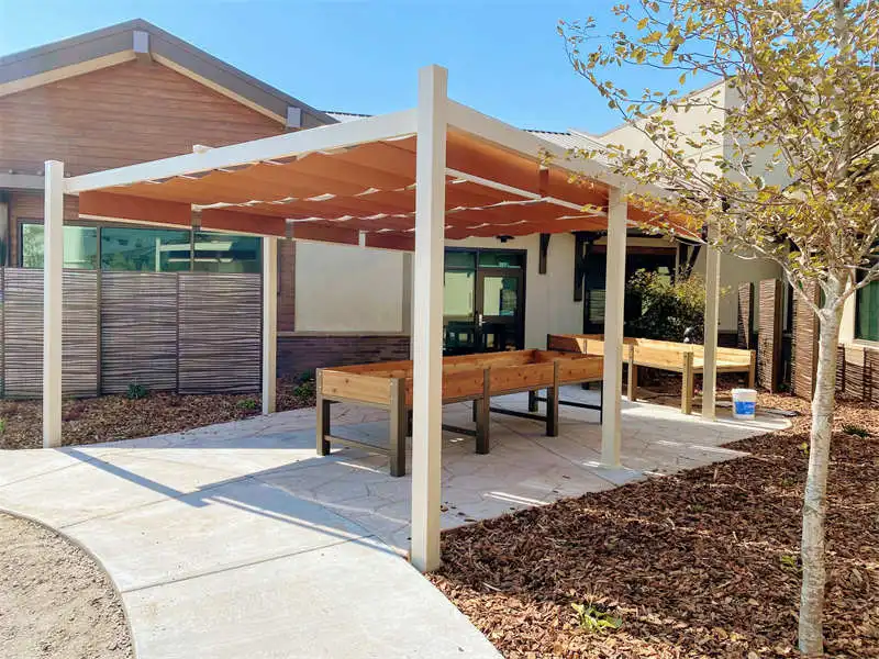 Slide image b705ffc52c8a4353af4238cf0405b9b4