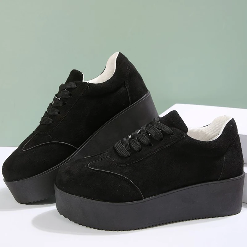 Жіночі кросівки на масивному каблуці великого розміру, весна-осінь, чорні кросівки на шнурівці, жіночі туфлі зі штучної замші на платформі, вулканізоване взуття, жіноче