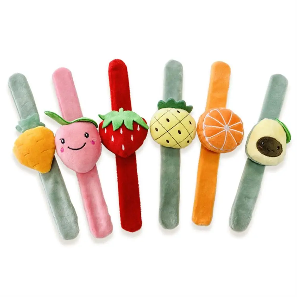 

Fruit Plush Clap Circle Toys Kids Toys Strawberry Pineapple Plush Slap Bracelet Avocado Cartoon Plush Wristband Party Supplies