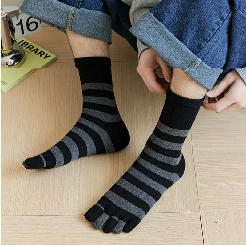 5 Pairs 5 Finger Socks Man Classic Black White Zebra Striped Cotton Toe Sock Breathable Casual Compression Sport Five Toed Sock