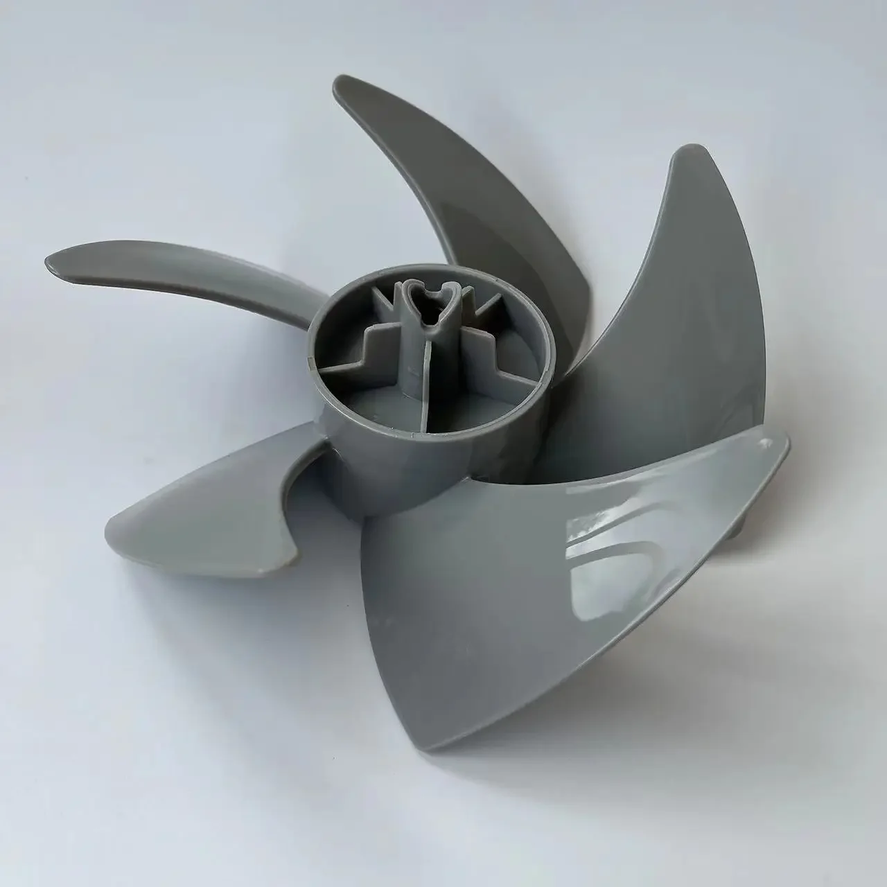 Description Picture 5 of itemApplicable Midea Air Circulation Fan Blade GAF20CA/GAF20CB/FGA20VB 7 inch