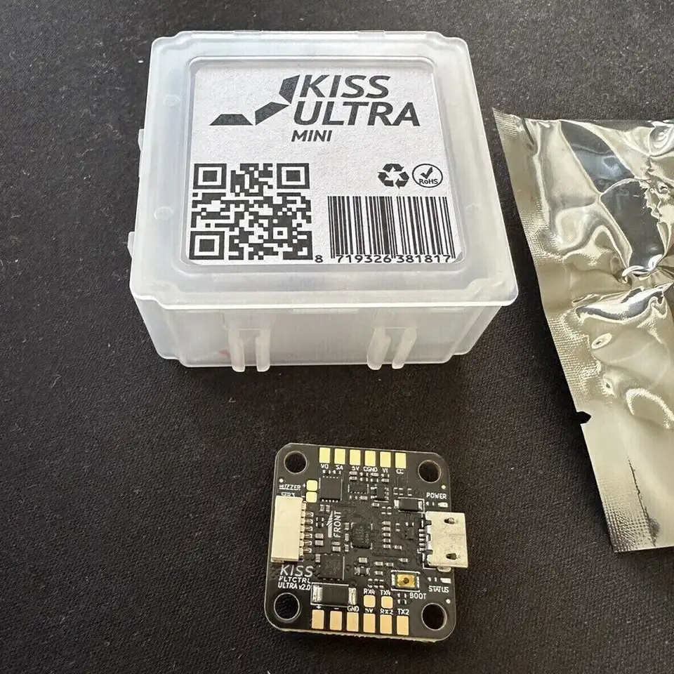 【新品未開封】KISS ULTRA FC V2 新品未開封】KISS ULTRA FC V2