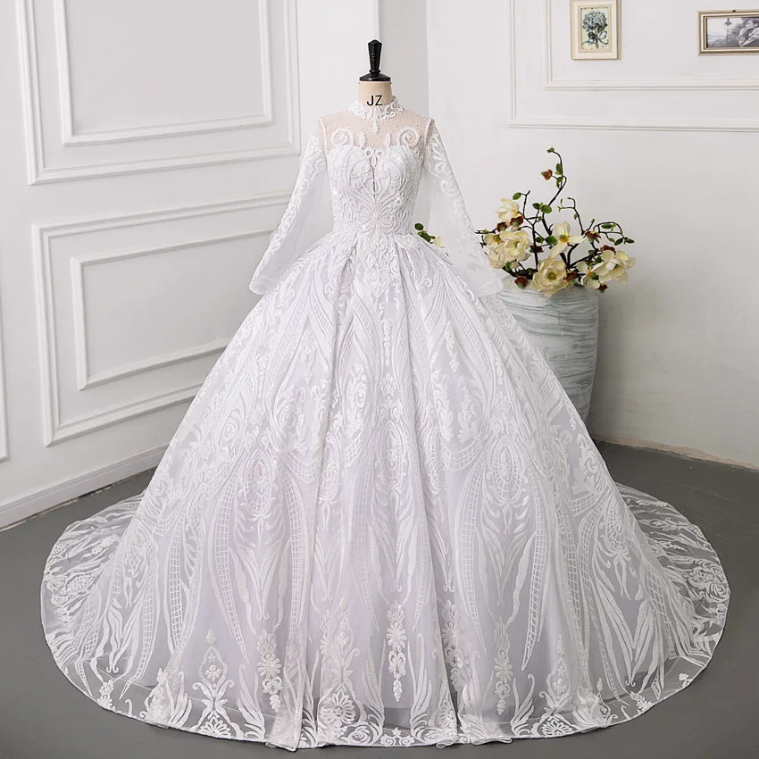 

Handmade Customized Wedding Dress 2024 New Bride Big Tail Slimming Princess Long Sleeved Heavy Industry Palace Style Floor Skirt