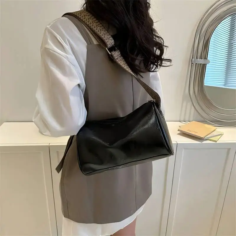 Vintage PU Leather Boston Women Small Handbag and Purse Fashion Designer Crossbody Bag Female Casual Travel Pillow Shoulder Bag