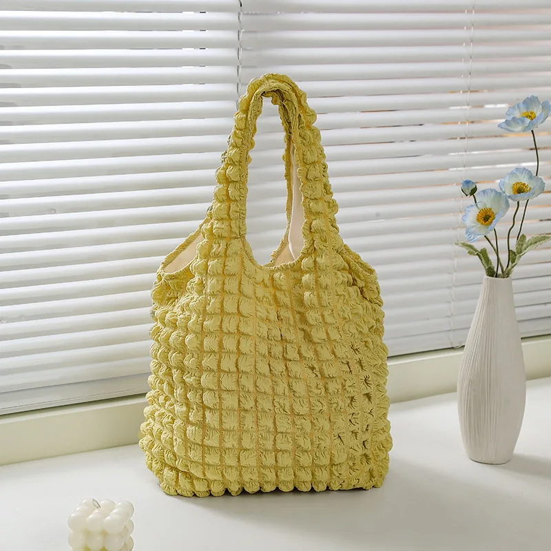 New Fashionable Flow Large Capacity Casual Lightweight Bubble Handbag Ladies Fashionable Street One Shoulder Package