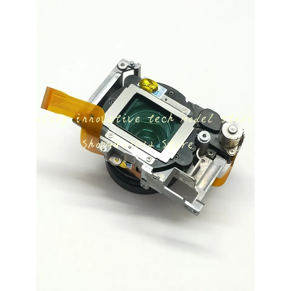 FUJIFILM X100s （液晶割れ） FUJIFILM X100s （液晶割れ） ちょっとした不注意も許されない。修理