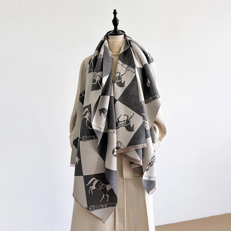 Elegant Heart Pattern Scarf Imitation Cashmere Soft Warm Versatile Shawl Coldproof Windproof Blanket Scarf for Autumn Winter