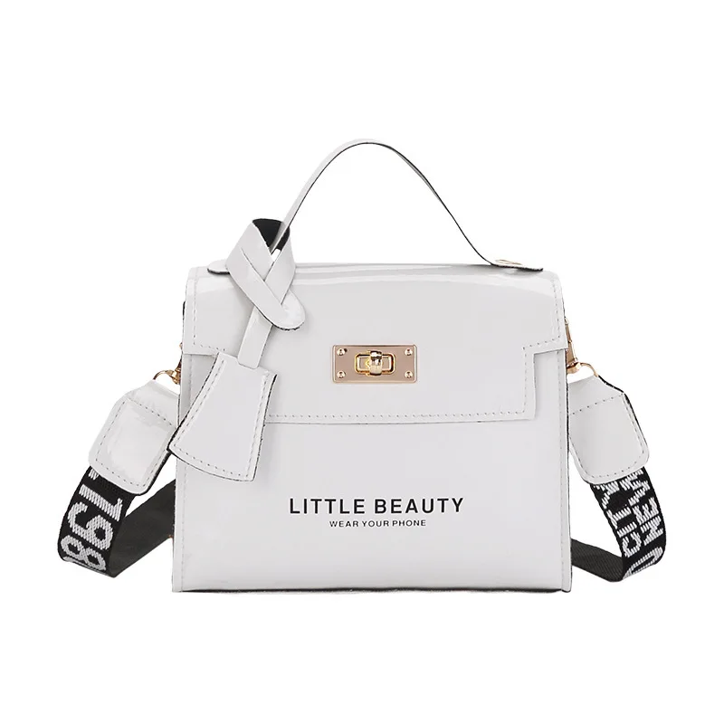 

New Fashion Ladies Messenger Bag Trend Luxury Handbag Women smooth Cosmetic Bag Fashion Chain Ladies One Shoulder Messenger Bag