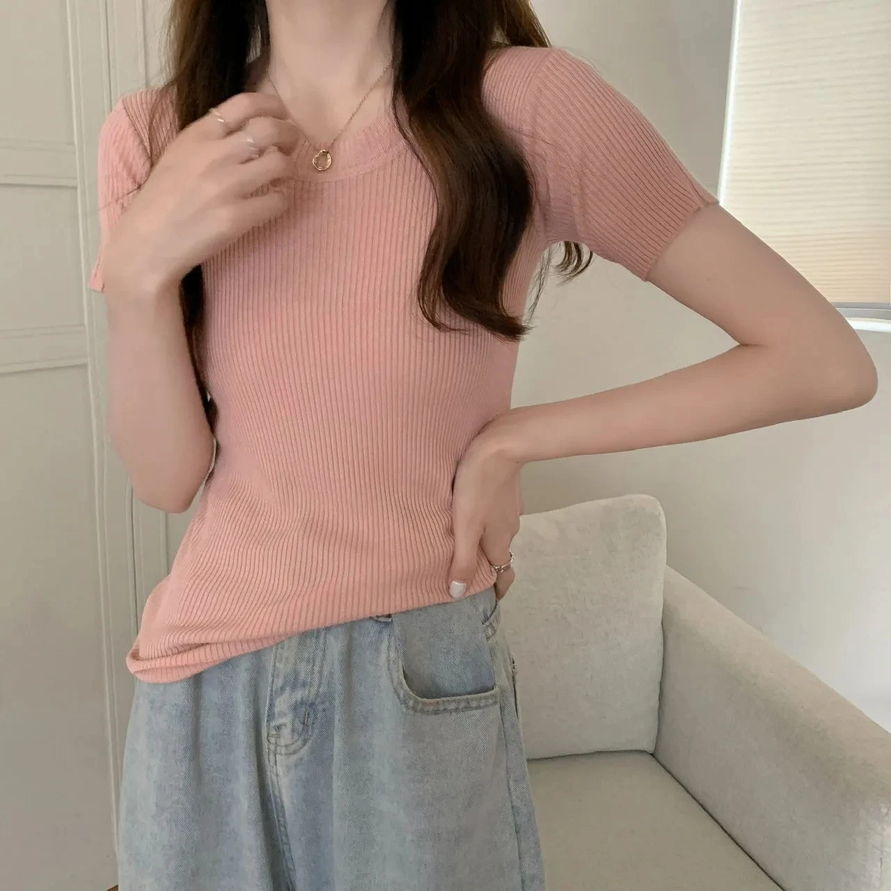 ��Ʈ ���� ���� Ƽ����, �ܻ� ȭ��Ʈ �׸� �м�, ���� ����콺, 2023 ���� ���� ���