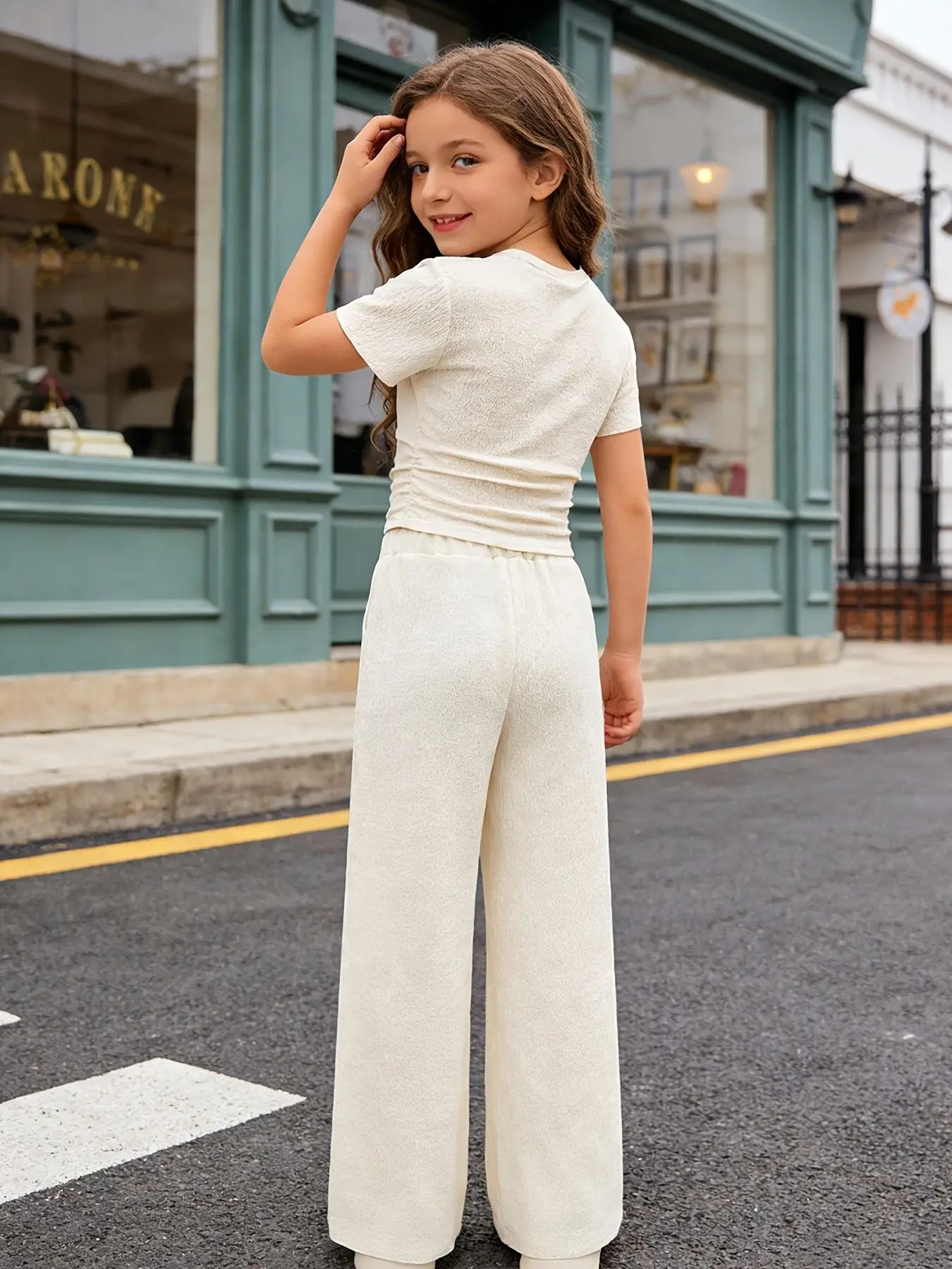 Girls' 2-Piece Casual Set: Fitted Top + Wide-Leg Pants. A versatile design with a trendy street-style vibe—comfortable and perfe - 2