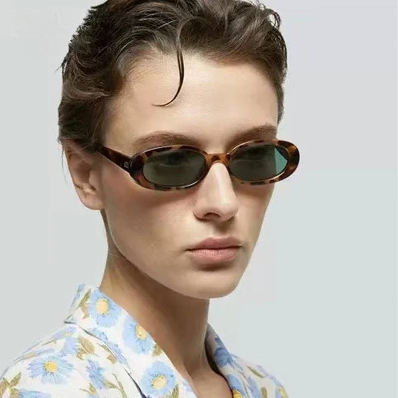 

New UV protection glasses Retro Oval Sunglasses Trend Star Hot Sunglasses sunglasses women