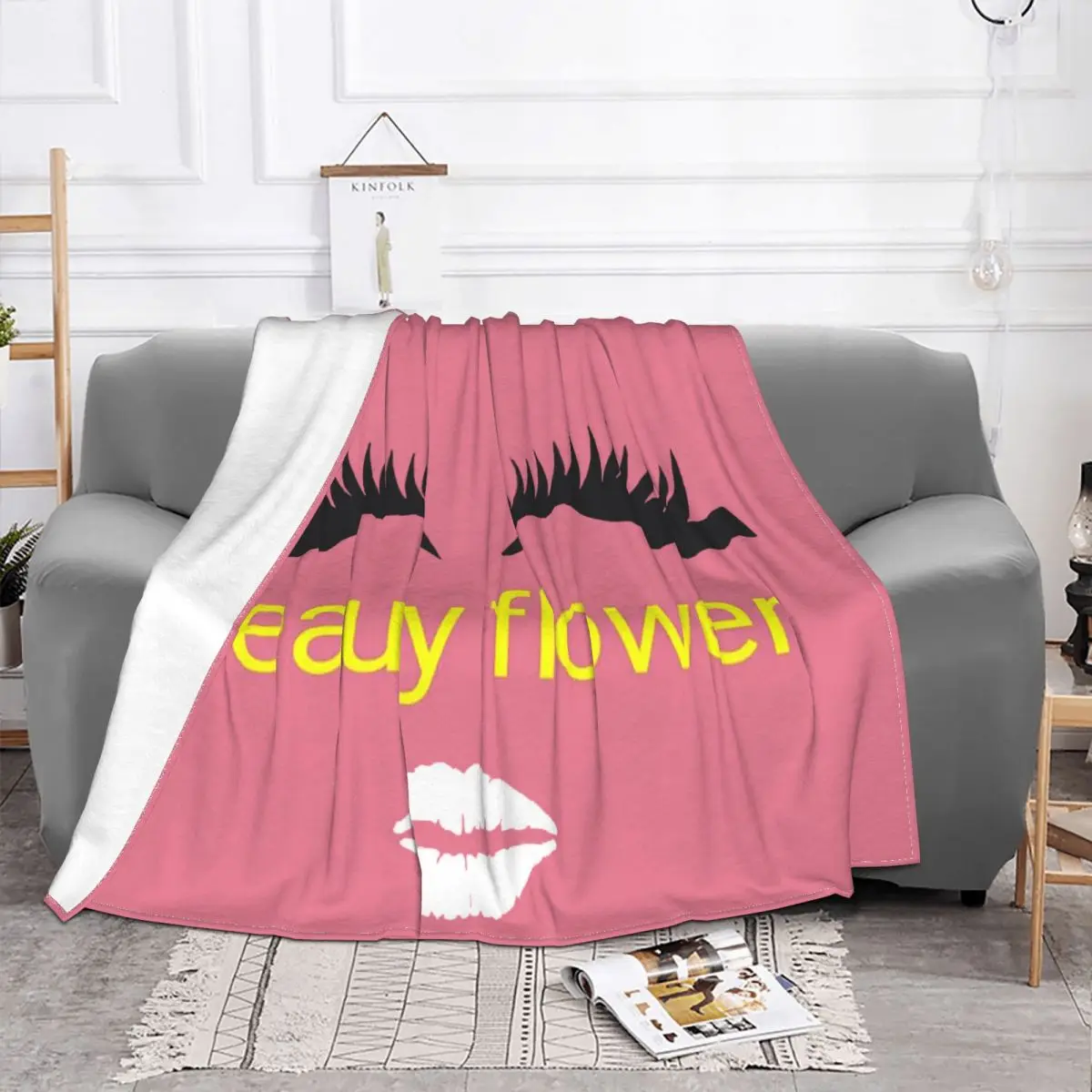 Eyelash Blankets Velvet Autumn/Winter Beautiful Eyes Multi-function Lightweight Throw Blankets for Bedding Car Bedsp