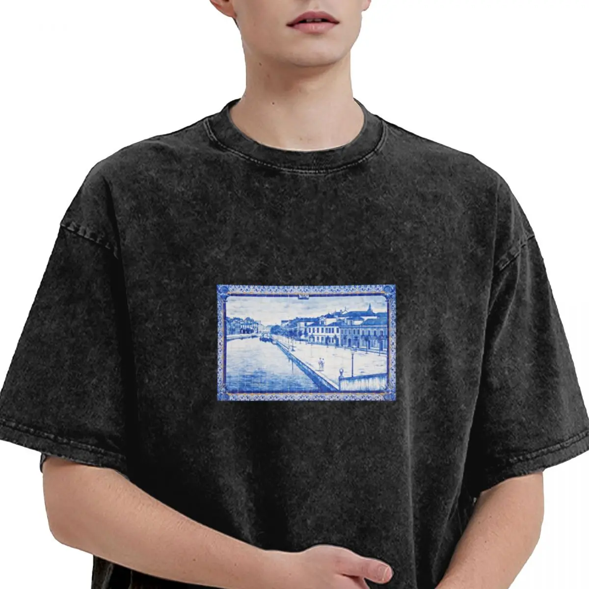 Sf69e1789c6664fdfb169c38df02d5b3fn Camiseta Oversized Aveiro | Azulejo, Telhas, Paisagem Portugal Vintage Masculina